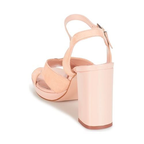André - KISS KISS - Nude