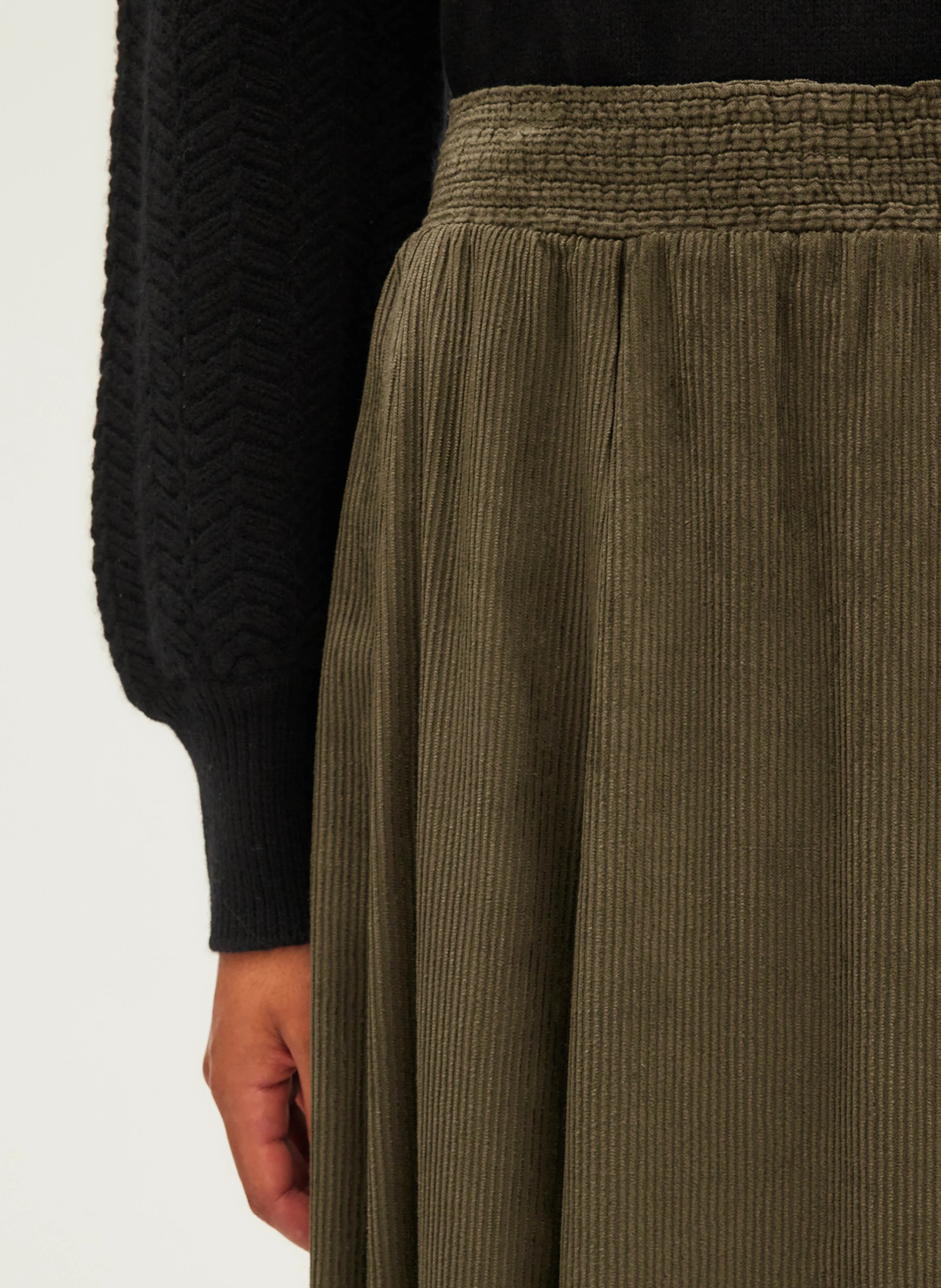 CEPHISE - Jupe midi en velours| Kaki