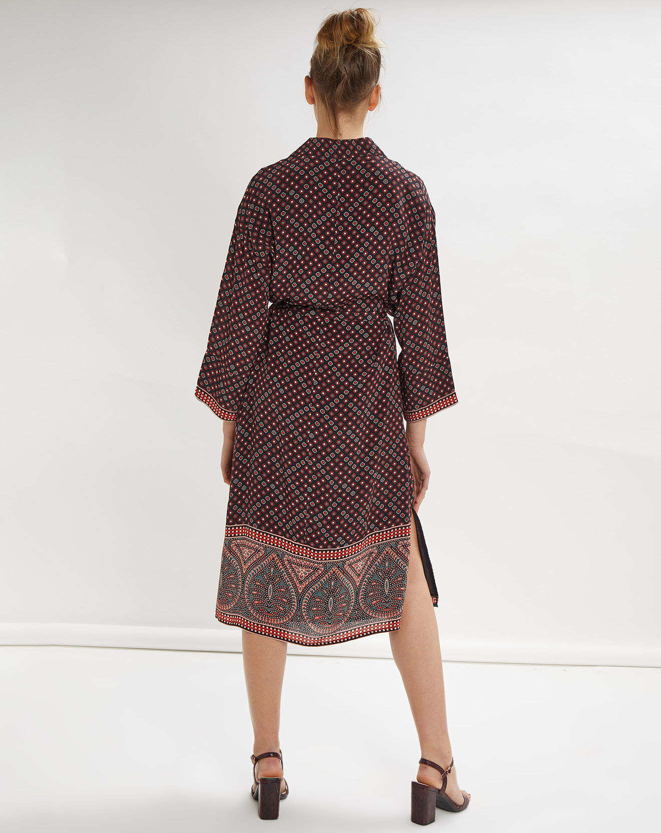 Stella Forest Kimono long et fluide Inès imprimé rouge