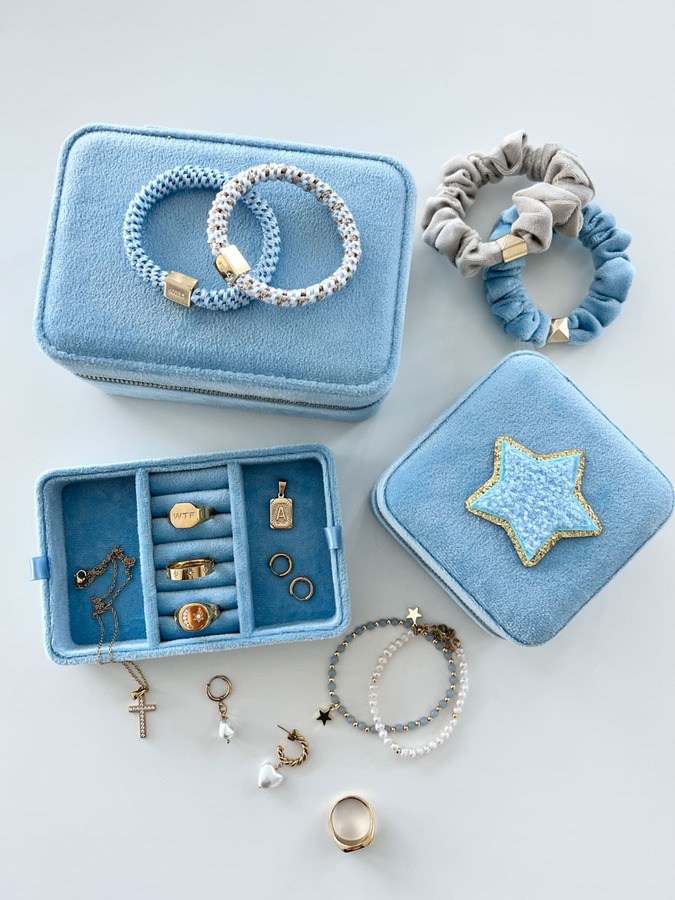 DARK Velvet Jewellery Box Light Blue