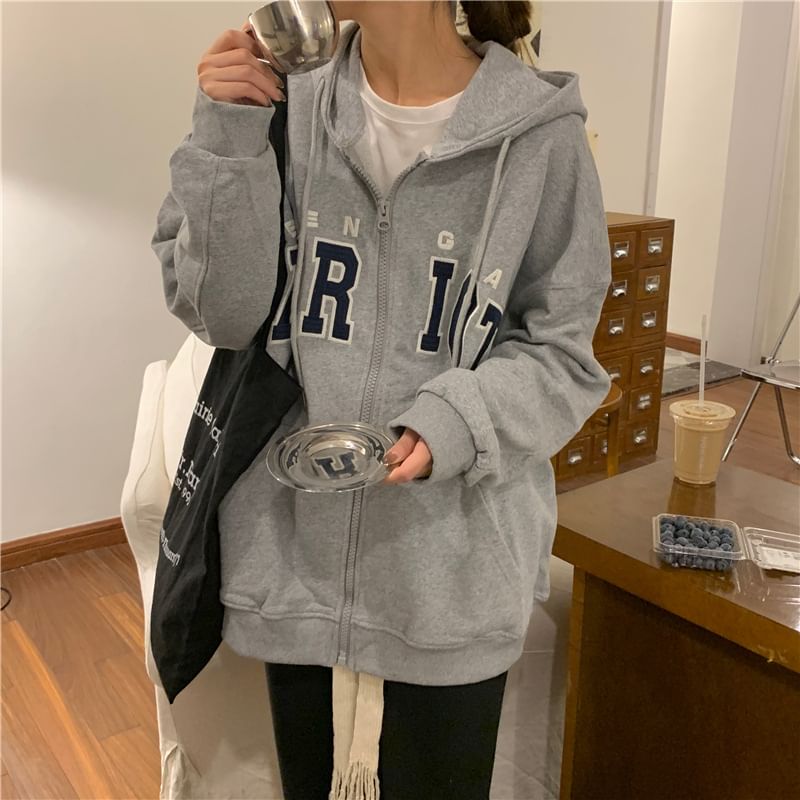 Racoon - Hoodie met rits en geborduurde letters