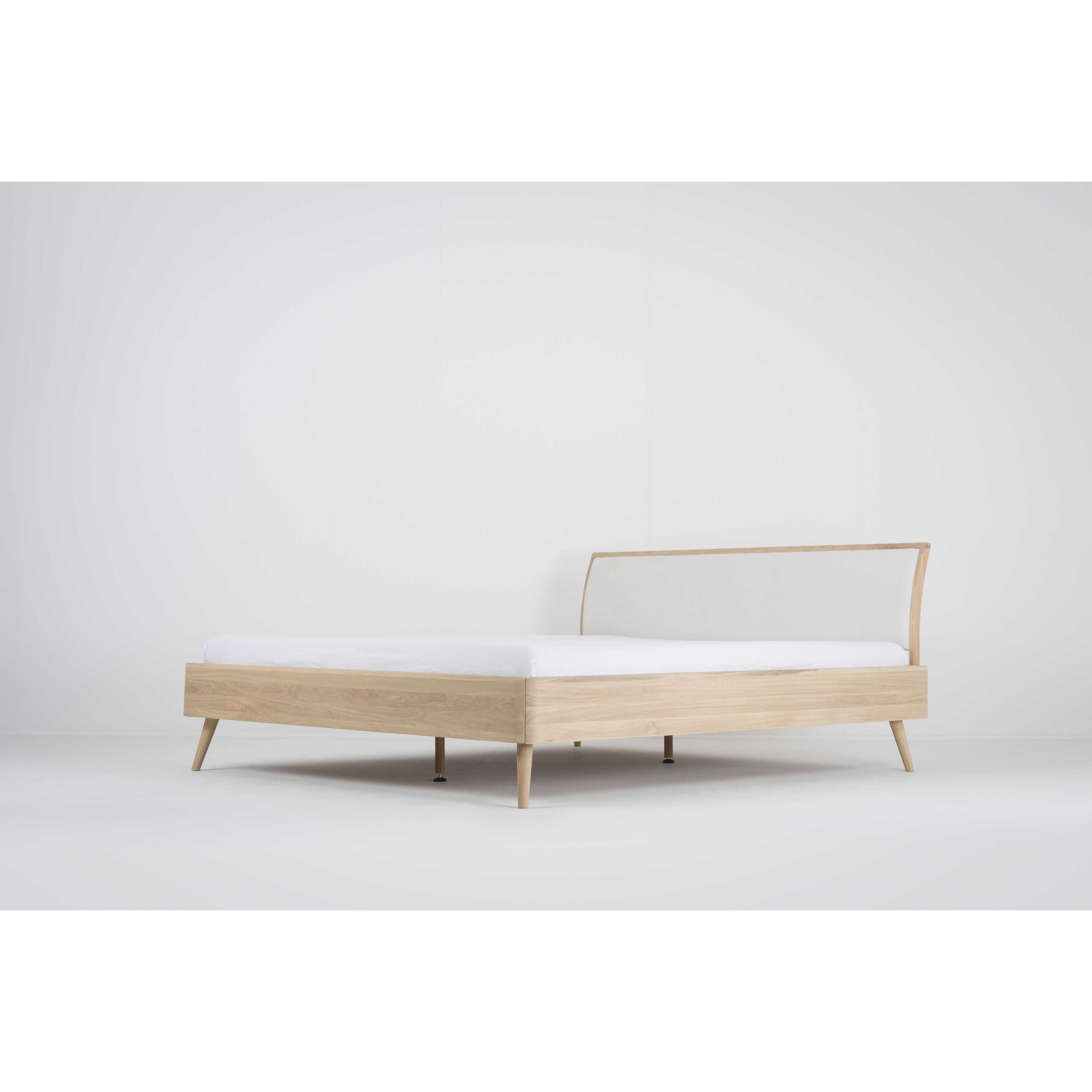 Ena bed 160x200 whitewash