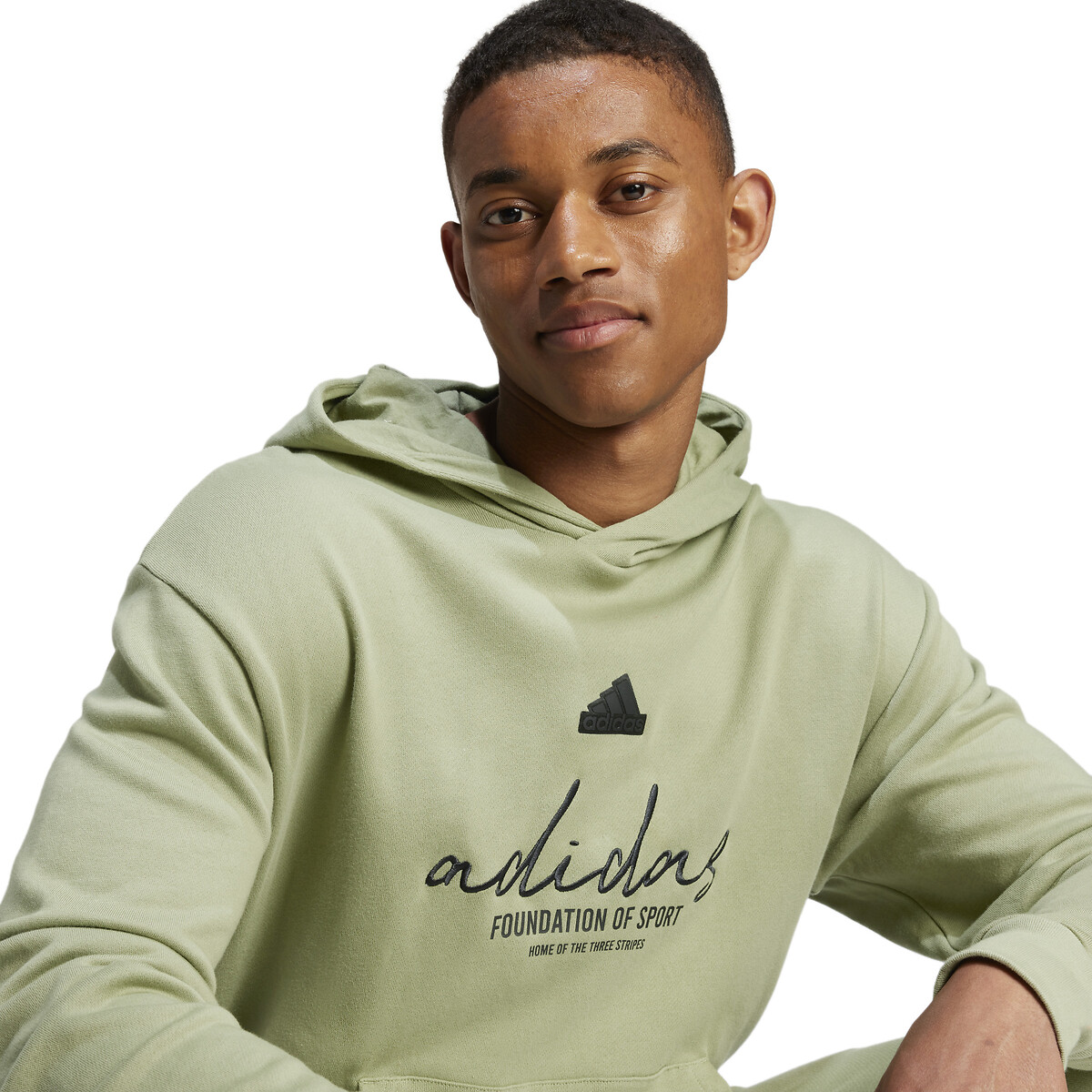 ROUPAS ESPORTIVAS ADIDAS<br>Moletom com capuz e logo duplo