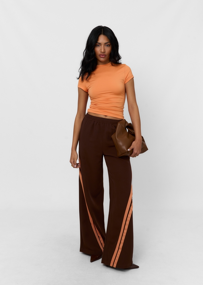 Tee peach
