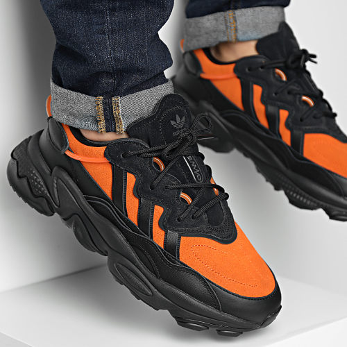 Baskets Ozweego TR ID9828 Orange Core Black Grey Six