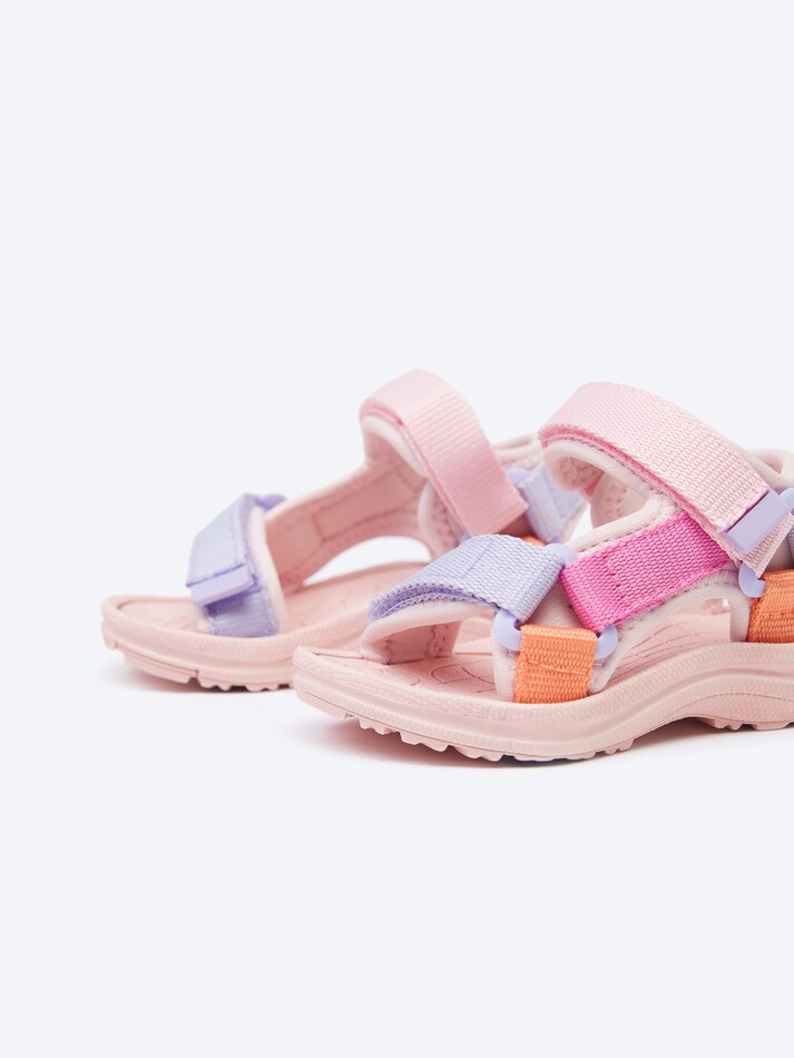 Sandália esportiva multicolorida - Rosa claro