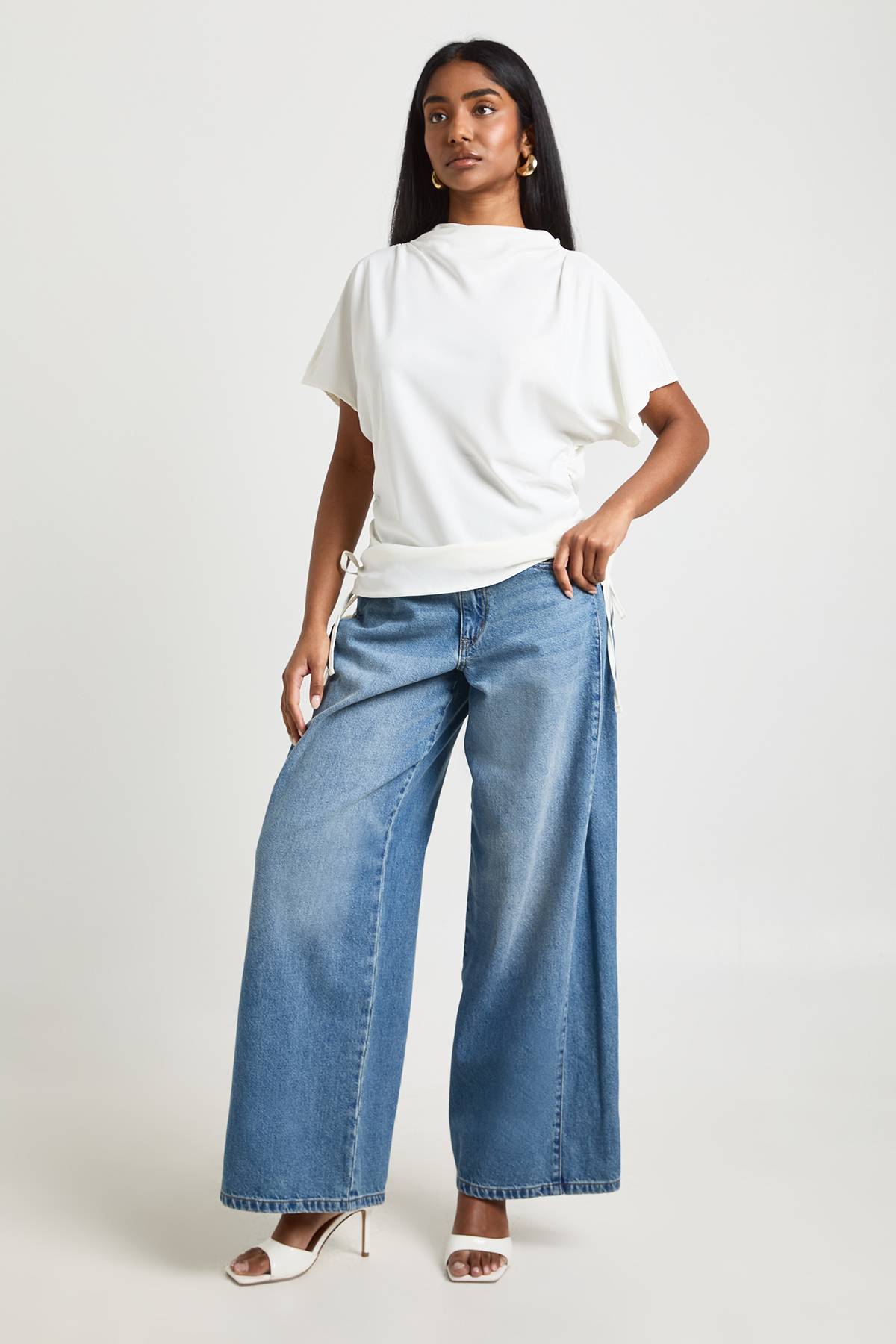 boohoo Haut Ample À Fronces Latérales