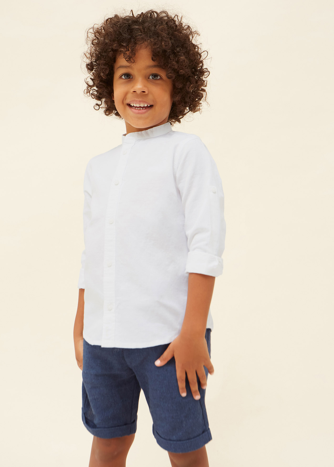 Camisa de linho de manga comprida com gola mandarim para meninos