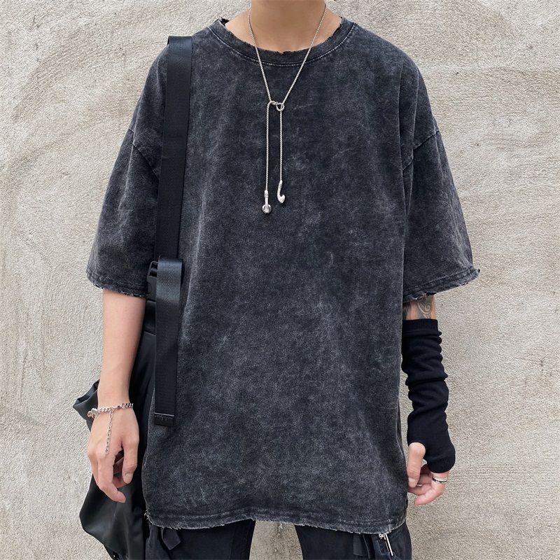 Porstina - Versleten T-shirt met korte mouwen en ronde hals
