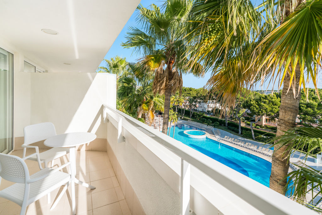 Iberostar Waves Cristina Logies - Hotel