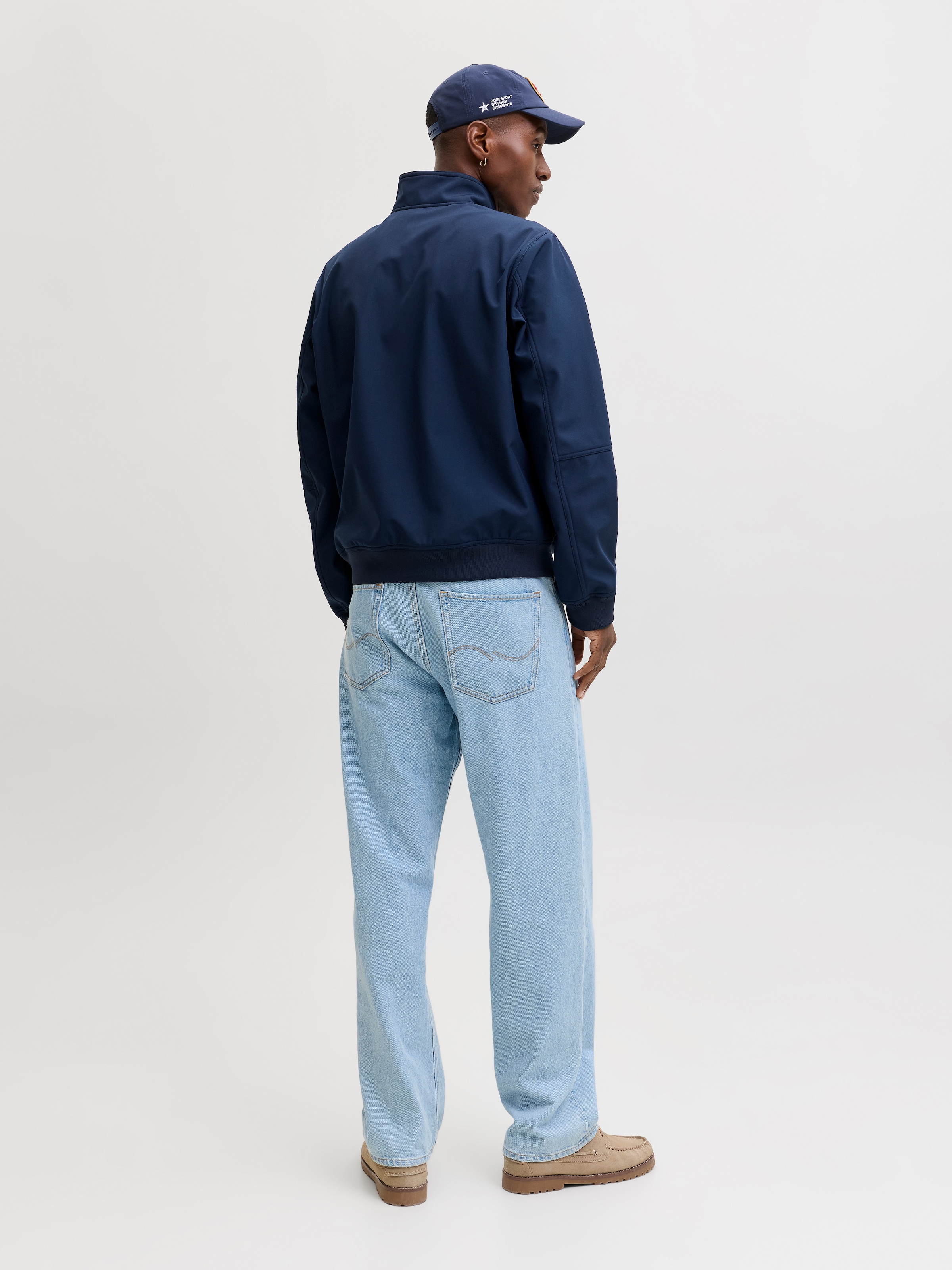 Jack & Jones Softshelljacke »JJEPARKER SOFTSHELL BOMBER SN« mit Brust-Reissverschluss