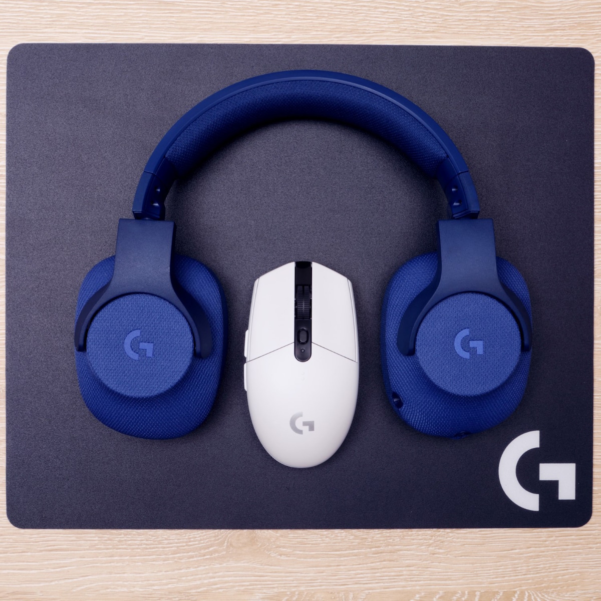 Logitech G305 trådløs gamingmus (hvit)