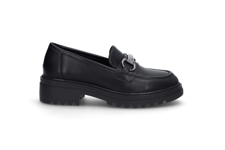 Chunky loafers