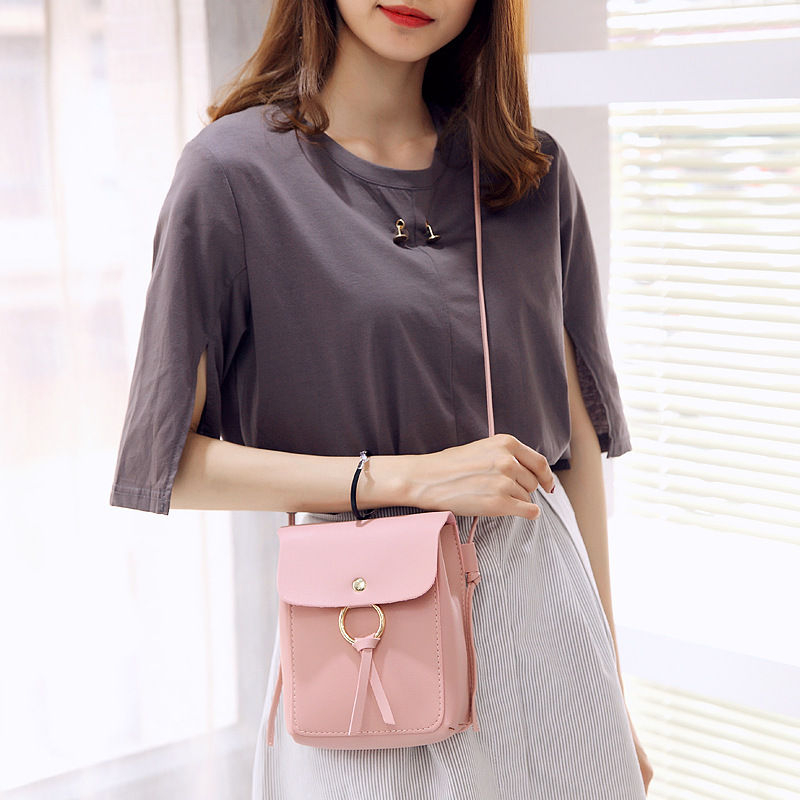 Happo - Crossbody van kunstleer met hoepelaccent