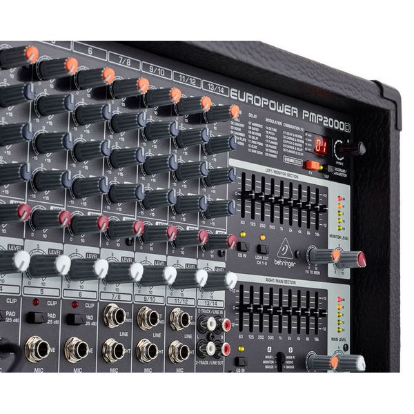 Behringer PMP2000D