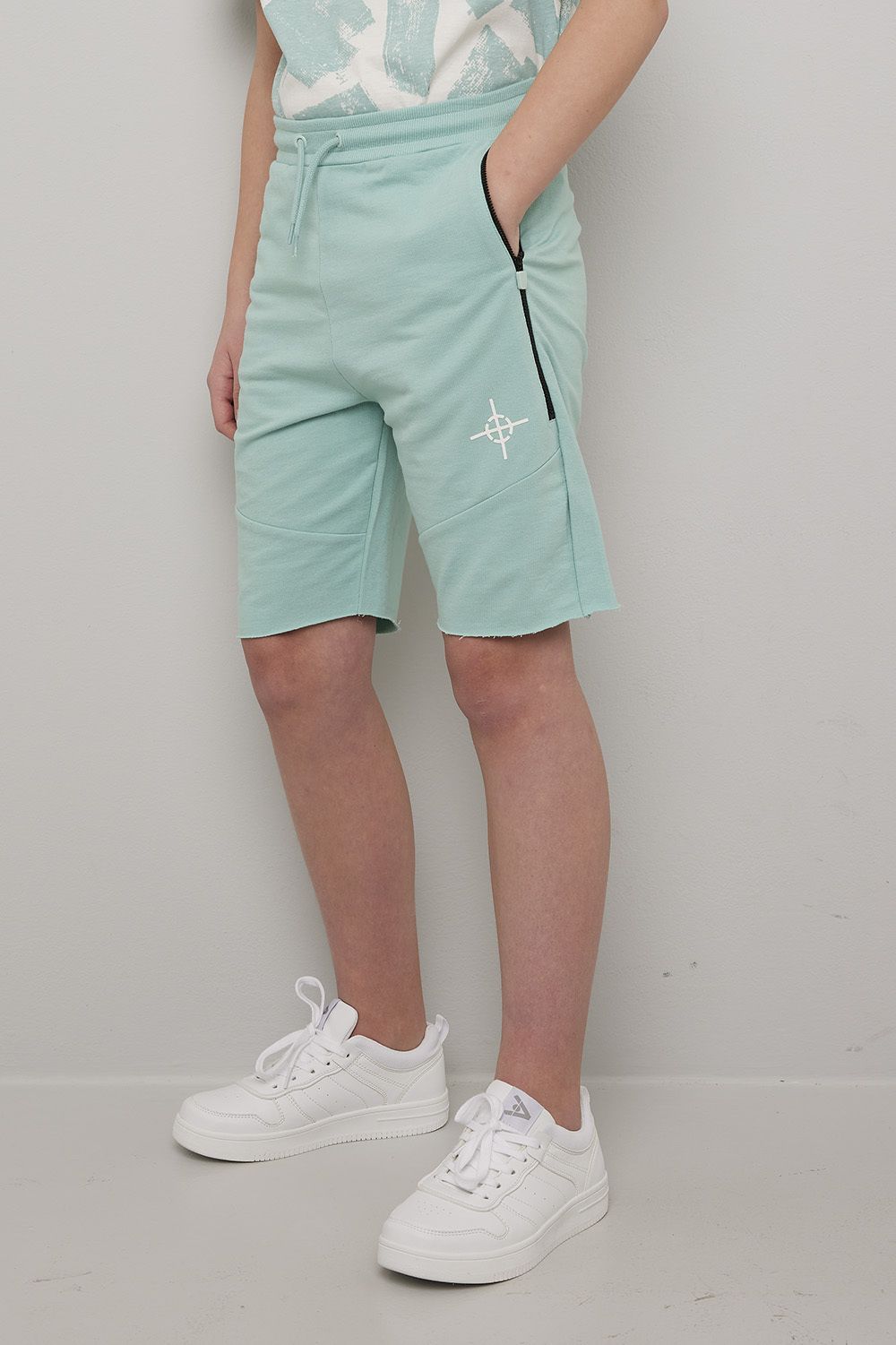 Shorts med glidelåslomme  Isak