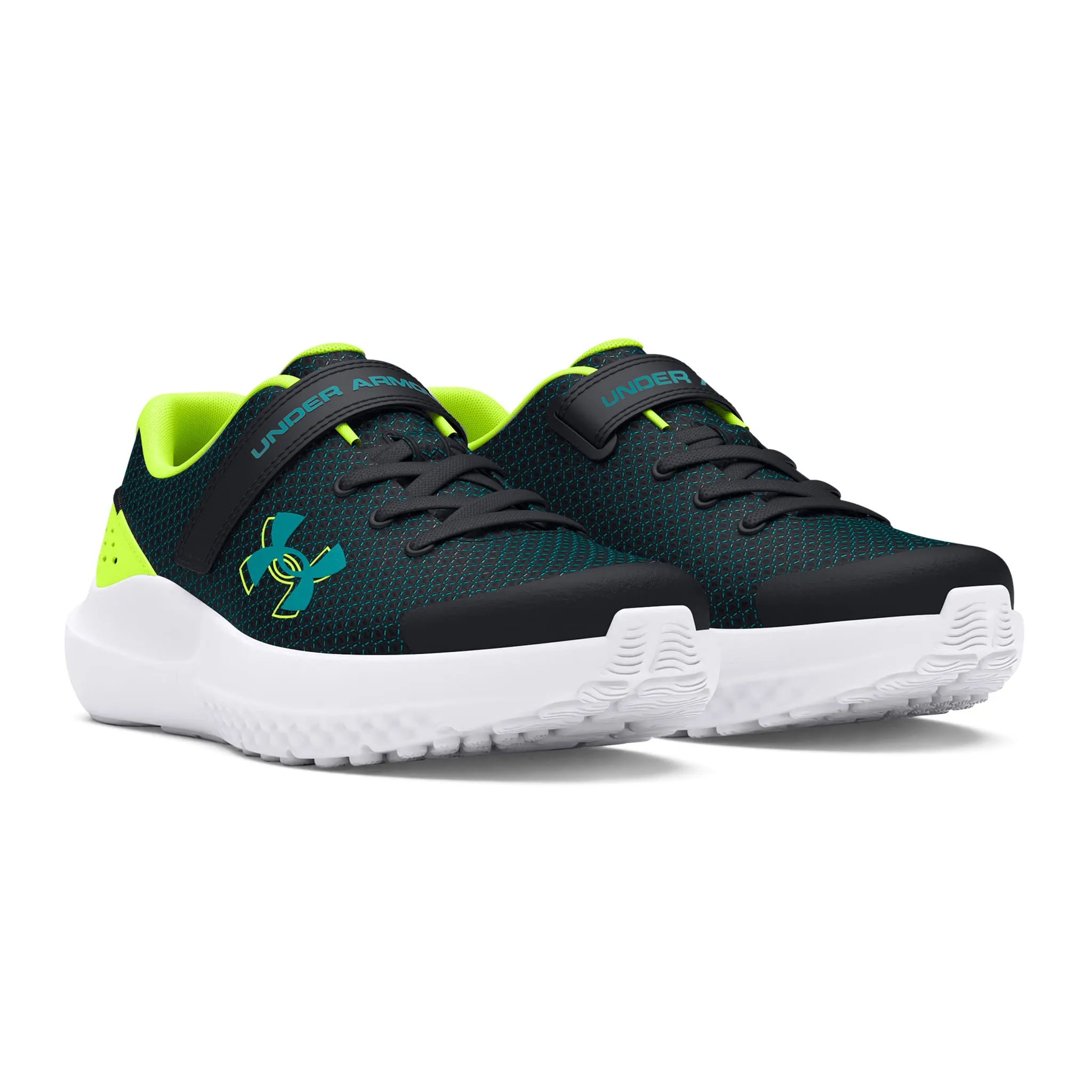Under Armour Soulier Surge 4 AC Pointures 11-3