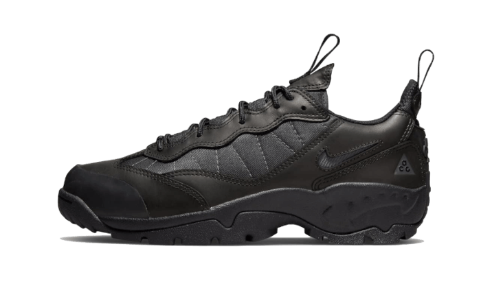 Nike ACG Air Mada Black