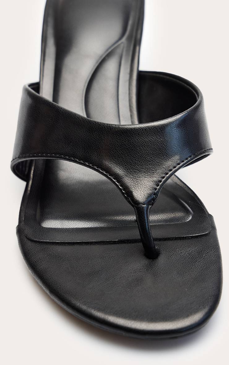 Noir Mules À Talon Chaton Avec Bride Haute Et Séparateur D'orteil