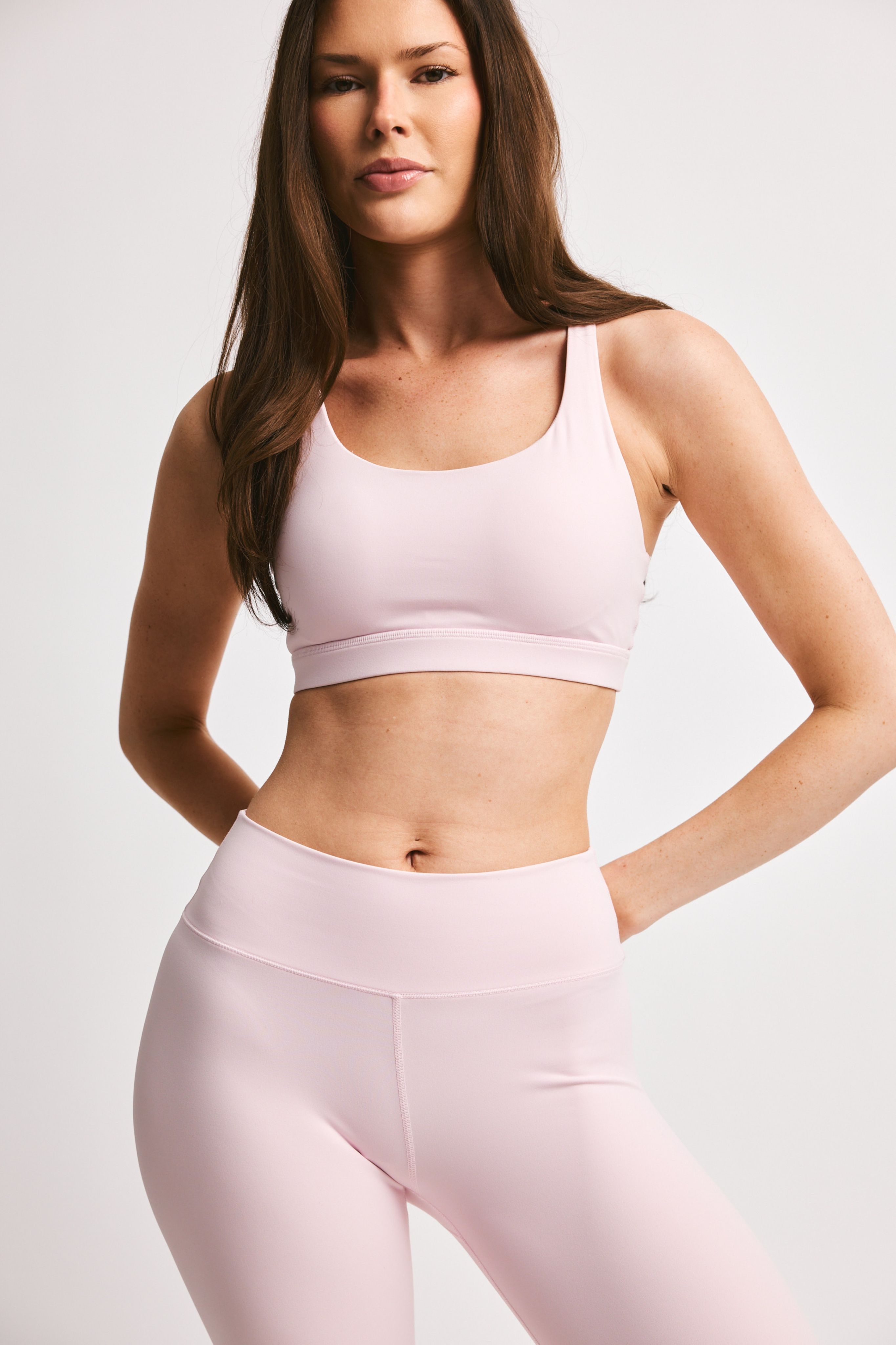 Cloudform Crossback Sports Bra 007/Millennial Pink