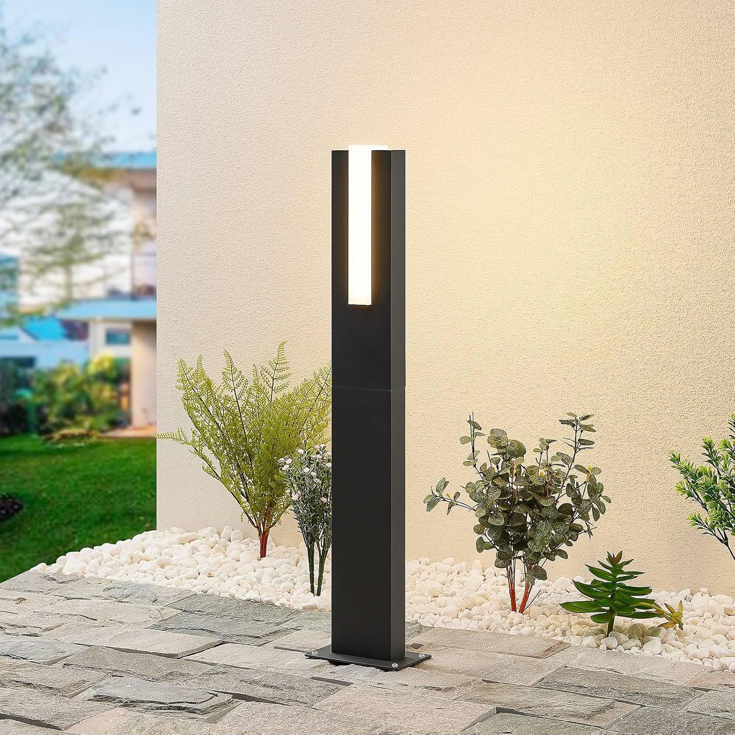 Lucande LED Außenleuchte Virgalia (Modern) in Schwarz aus Aluminium (1 flammig,) - Wegeleuchte Pollerleuchte Wegelampe Sockelleuchte