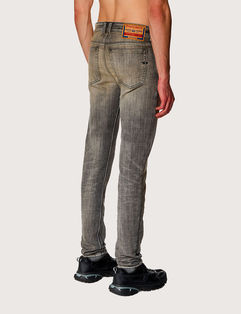 DIESEL JEAN HOMME SLEENKER GRIS DÉLAVÉ 9H74