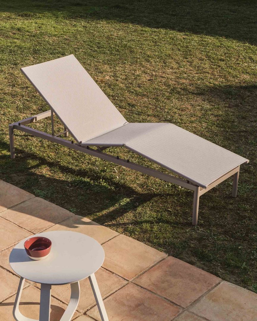 Kave Home   Lesina Outdoor Ligstoel