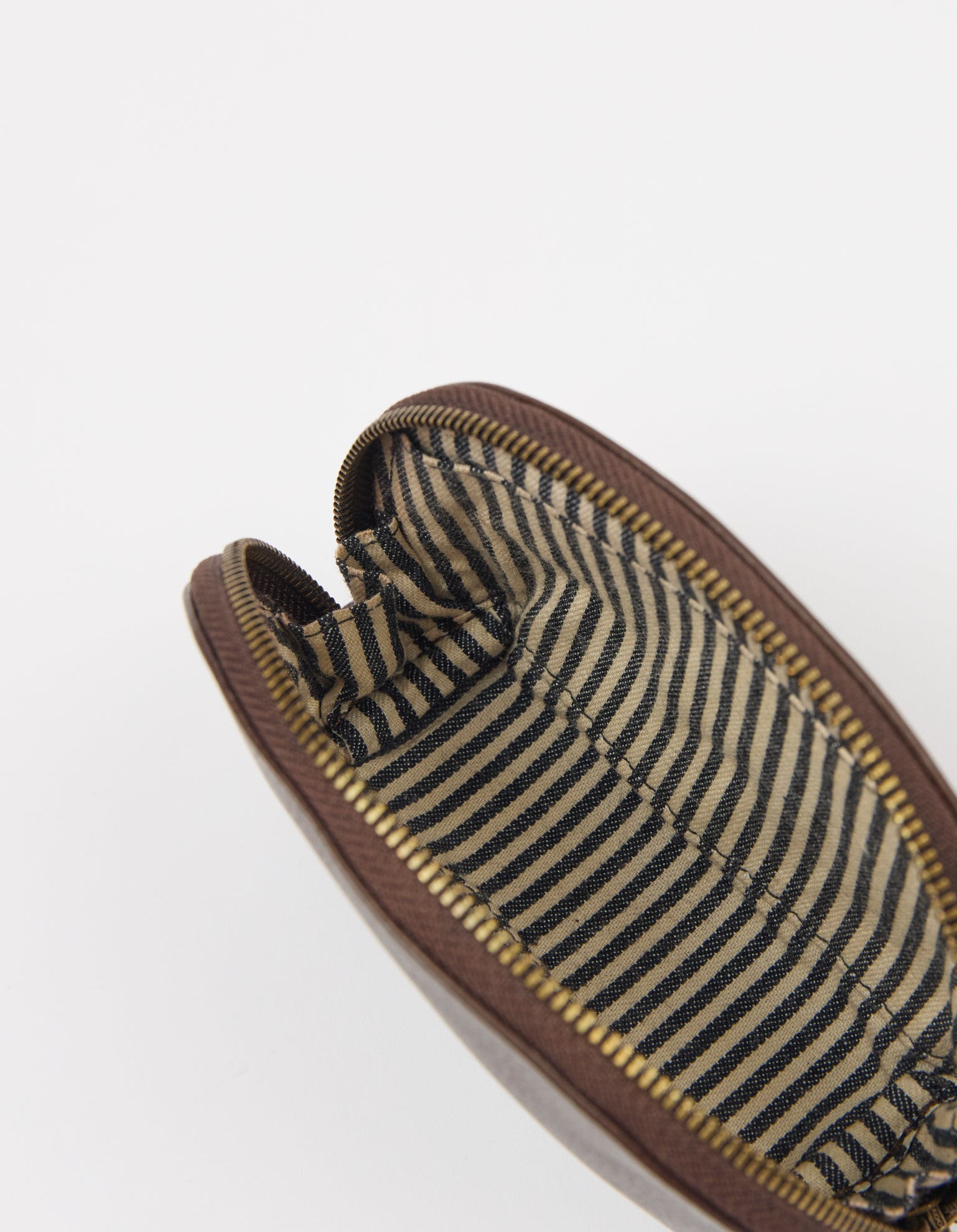 Make up Case Small - Chocolate Soft Grain