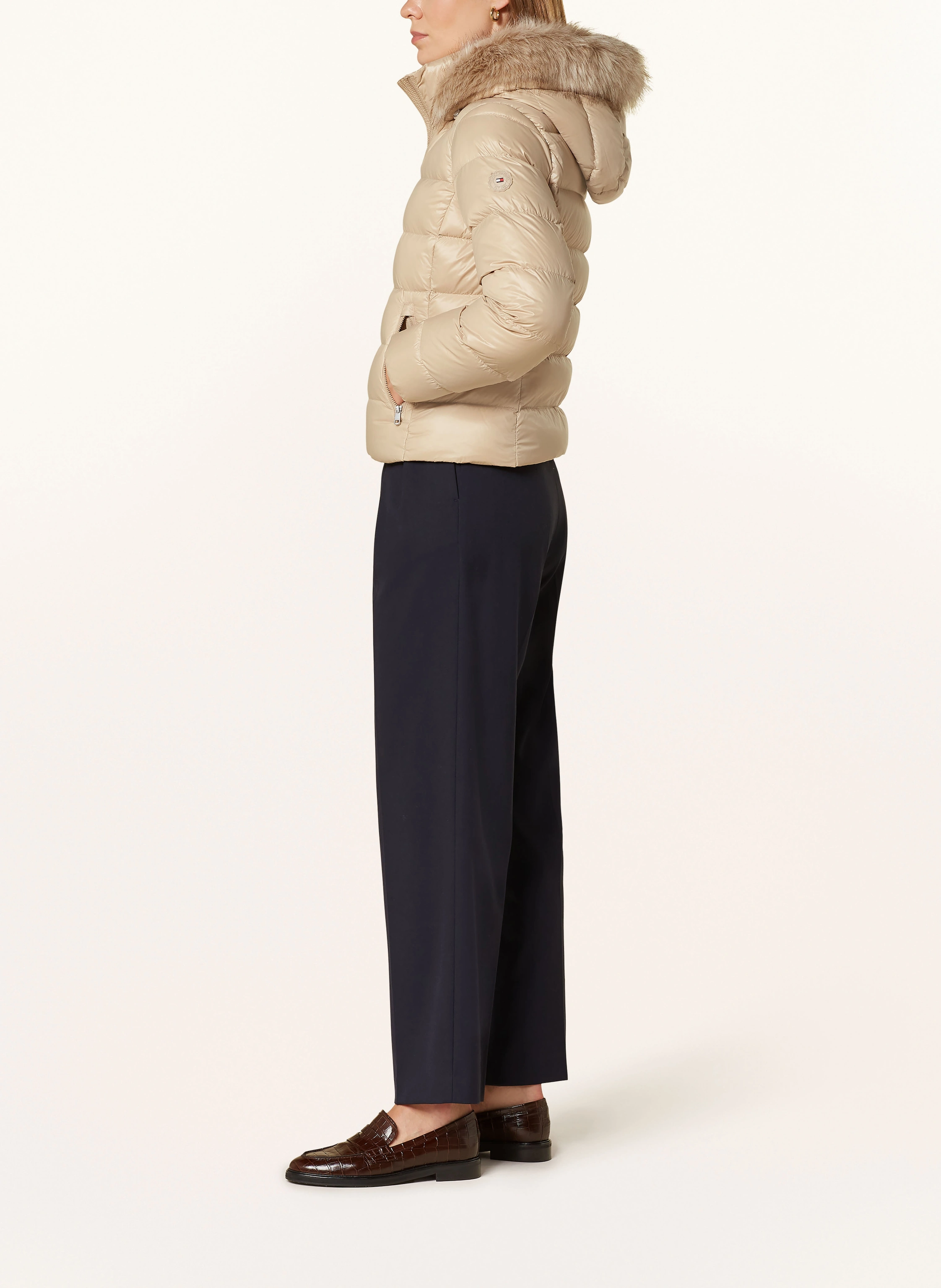 TOMMY HILFIGER Daunenjacke GLOSS DOWN TYRA mit Kunstpelz