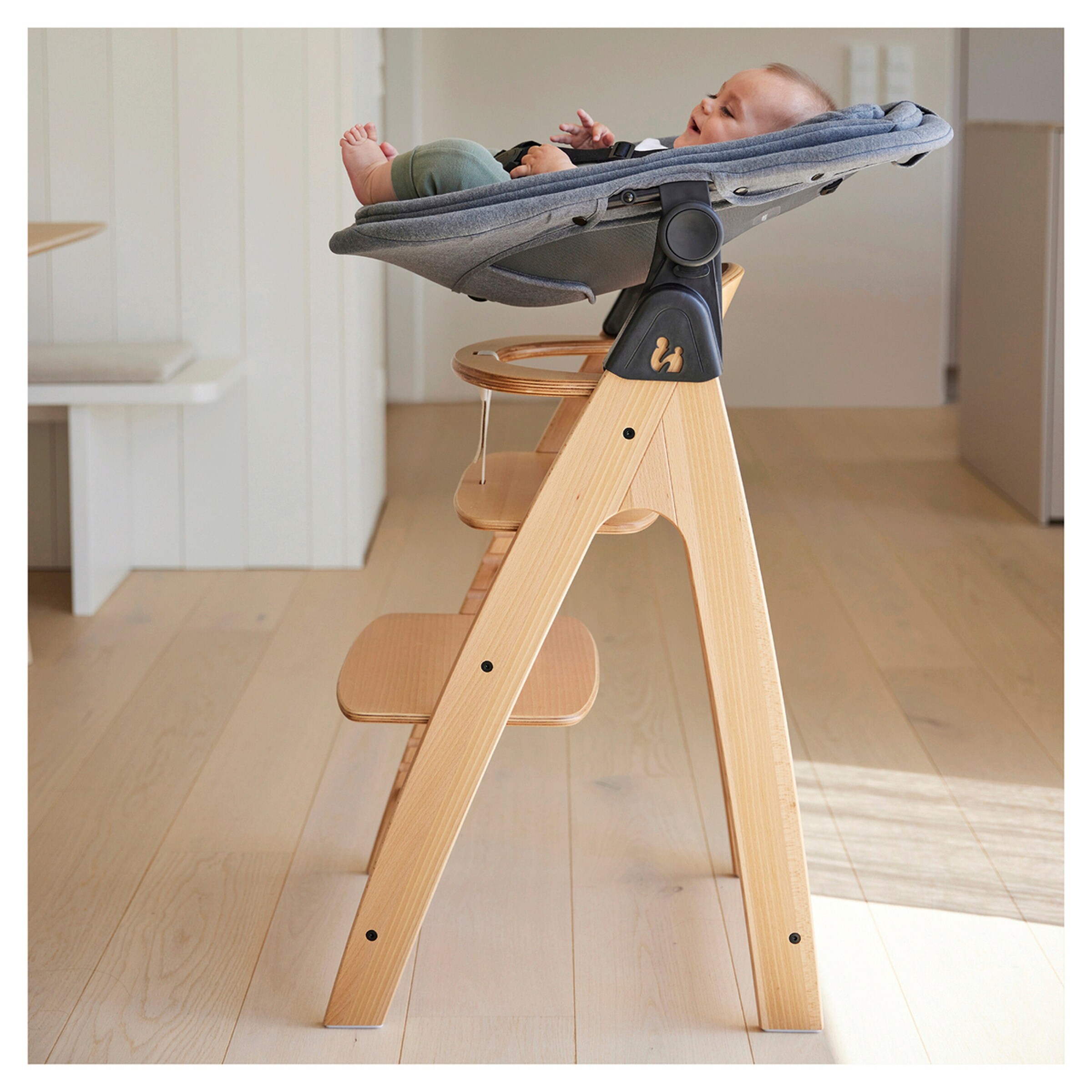 Hauck Babywippe Highchair Bouncer 3in1