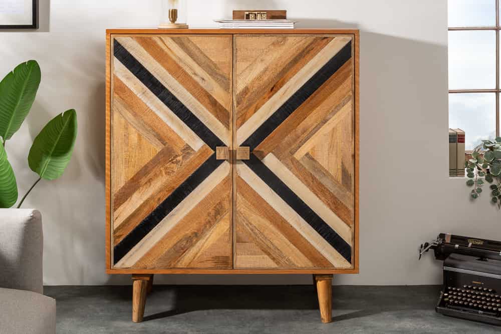 Massives Highboard LONG ISLAND 120cm Mangoholz mit aufwendiger Front