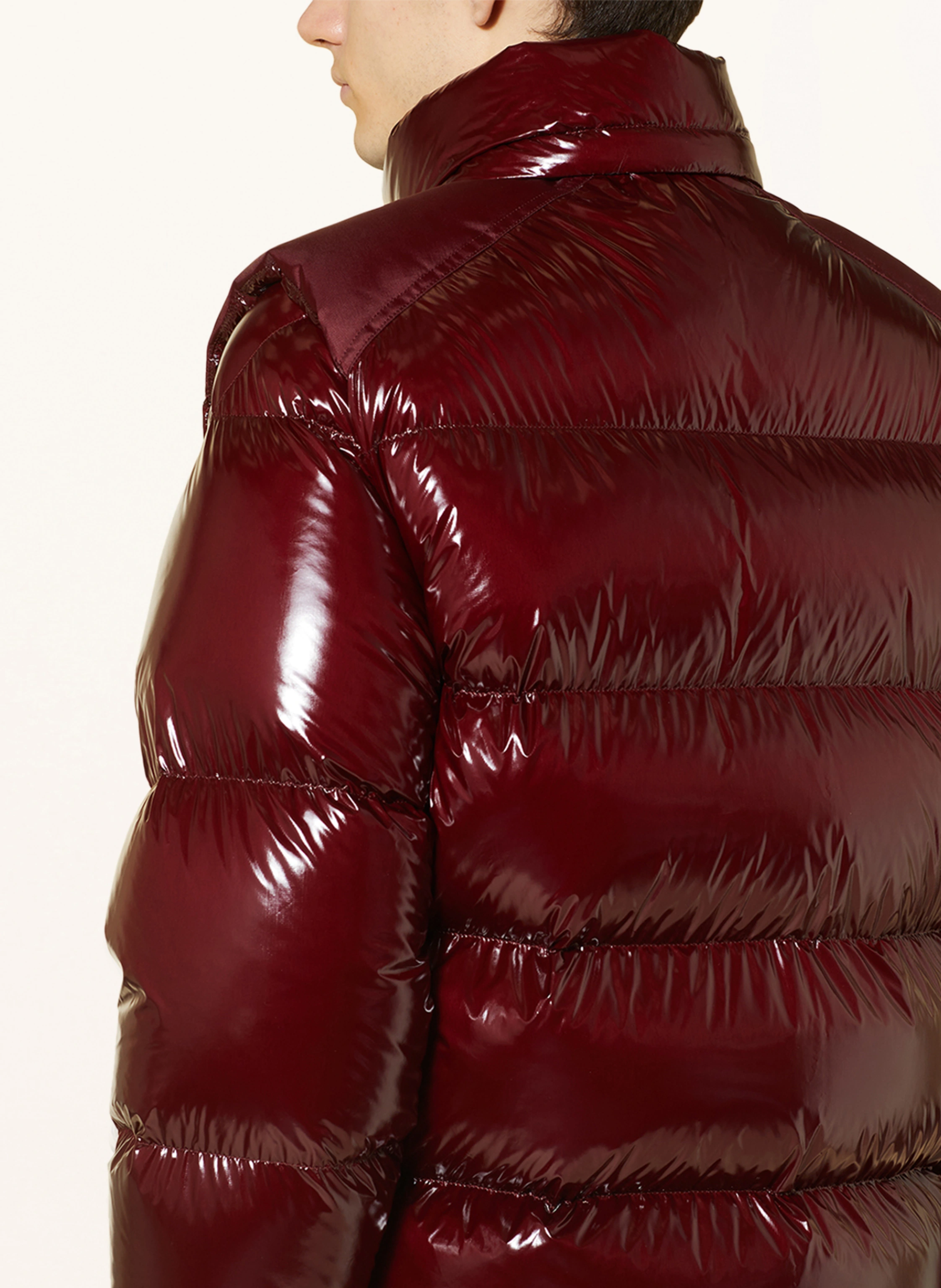 MONCLER Daunenjacke PRESENT KARAKORUM mit abnehmbarer Kapuze und Ärmeln