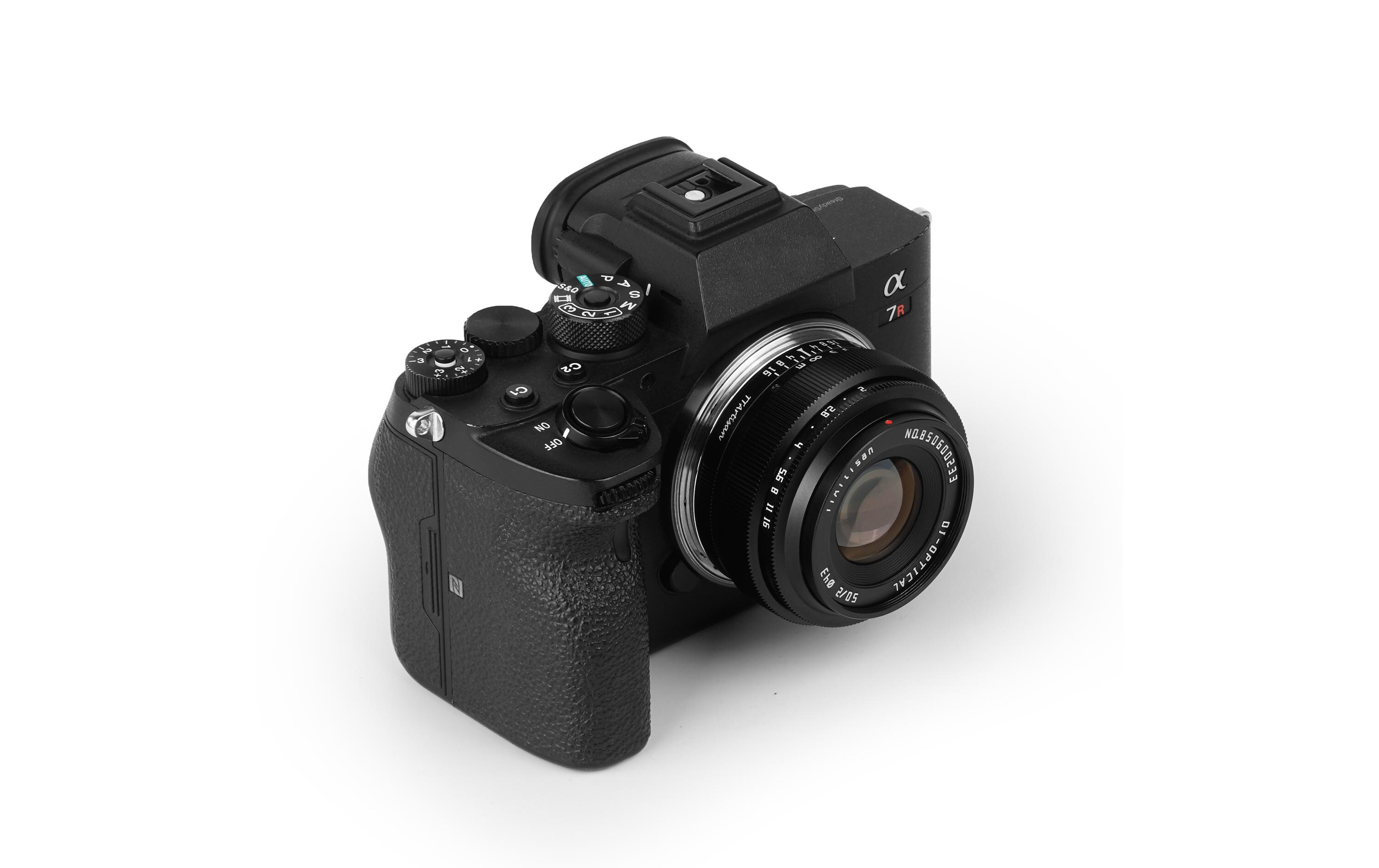 Festbrennweite 50mm F/2 – Sony E-MountKompaktes, handliches und vielseitiges Objektiv für alltägliche Aufnahmen