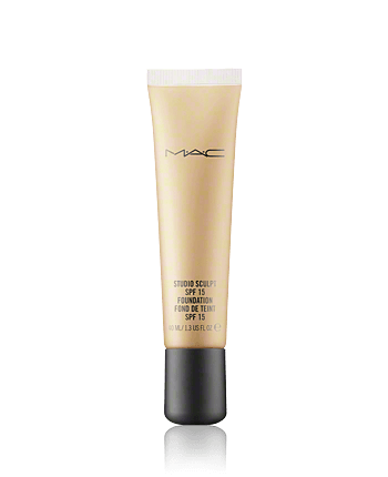 MAC Studio Sculpt SPF 15 Foundation NW35 40ml