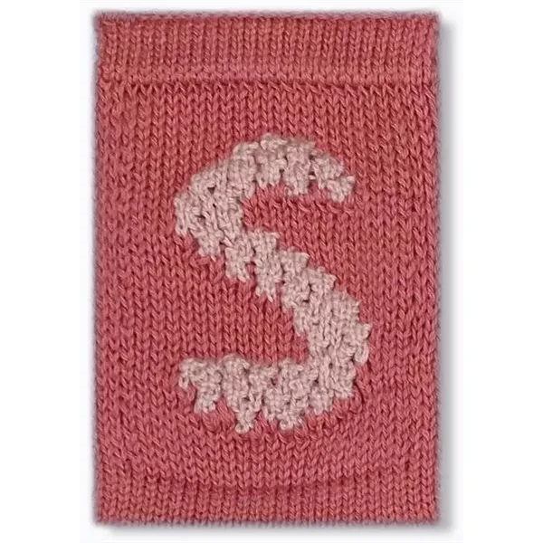 Strikket Bogstav Rose - Smallstuff → Luksusbaby.dk