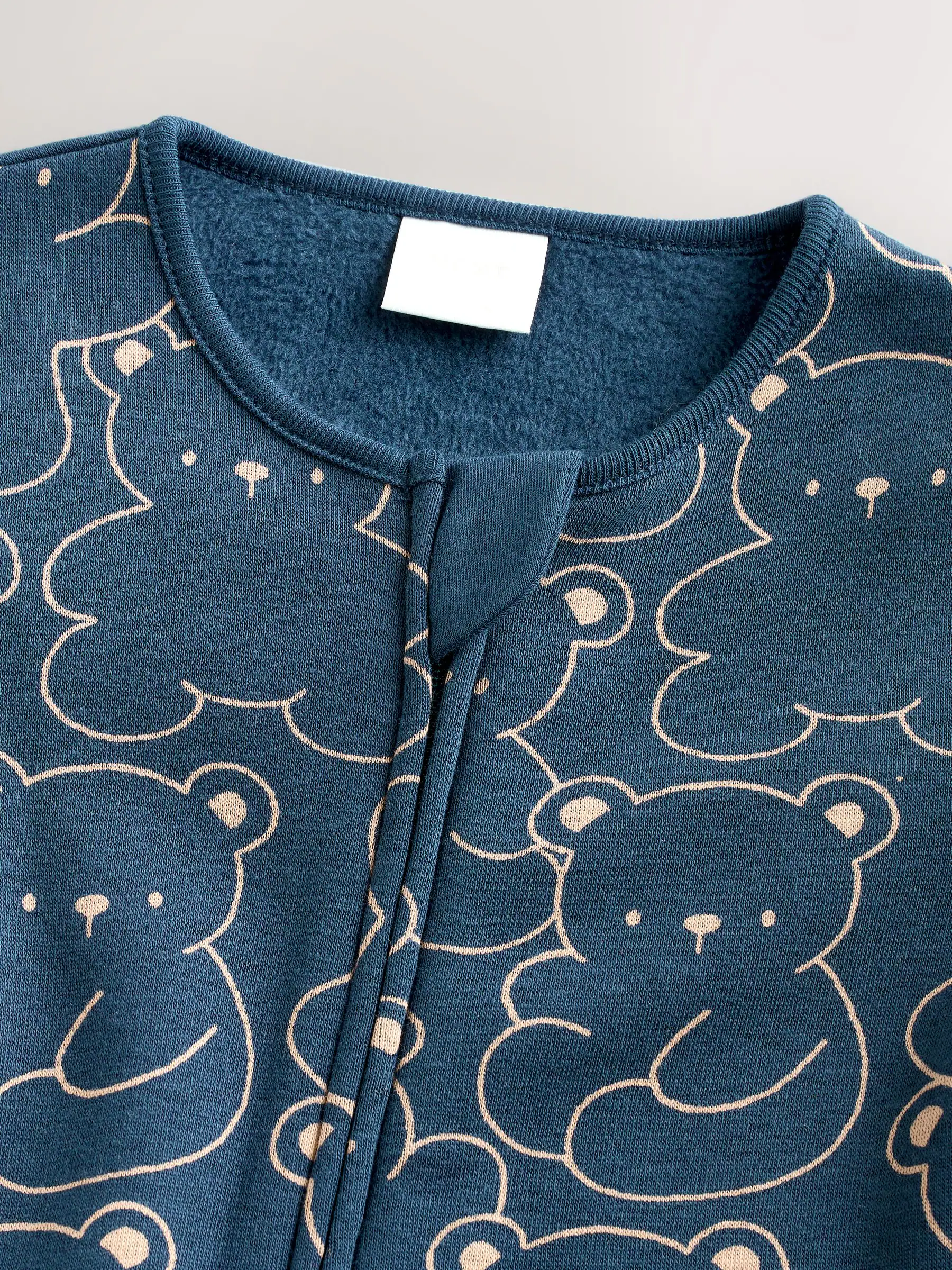 Marineblauw met berenprint - Babypyjama met fleecevoering