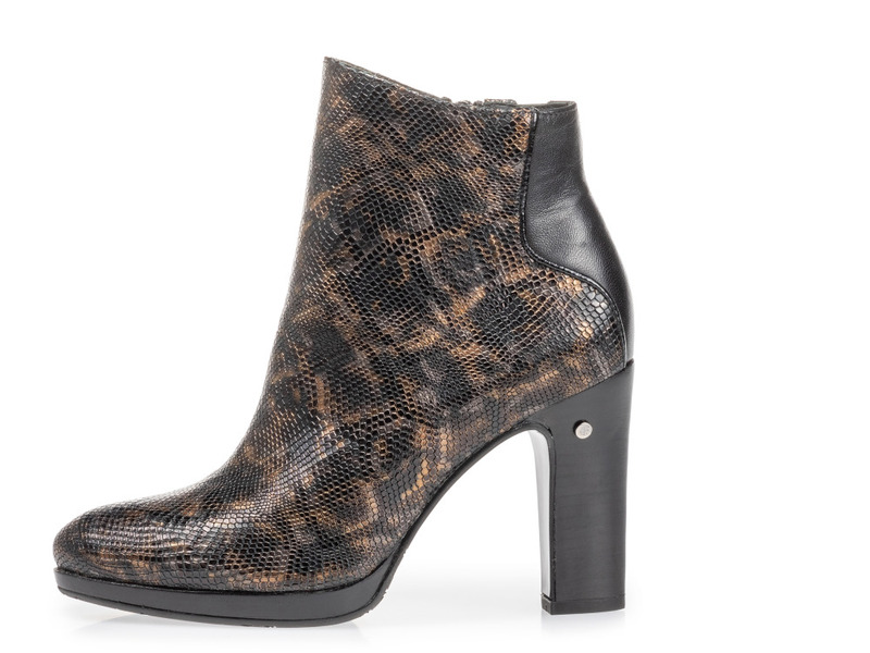 Floris van Bommel 85656 redbrown