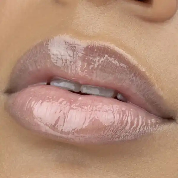 extreme shine volume lipgloss 11