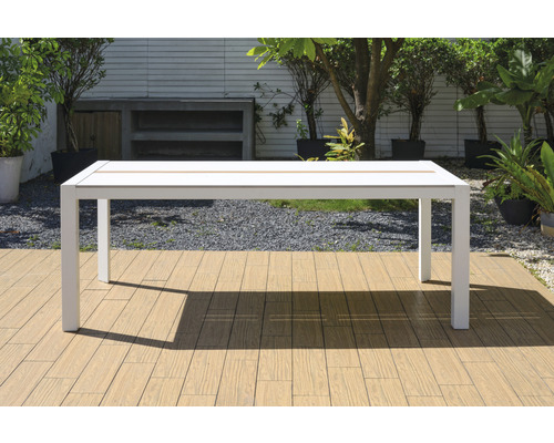 Garden Place Lynn 6-persoons eetkamerset bestaande uit: 6 stoelen, tafel, aluminium, WPC, textiel, hout, wit