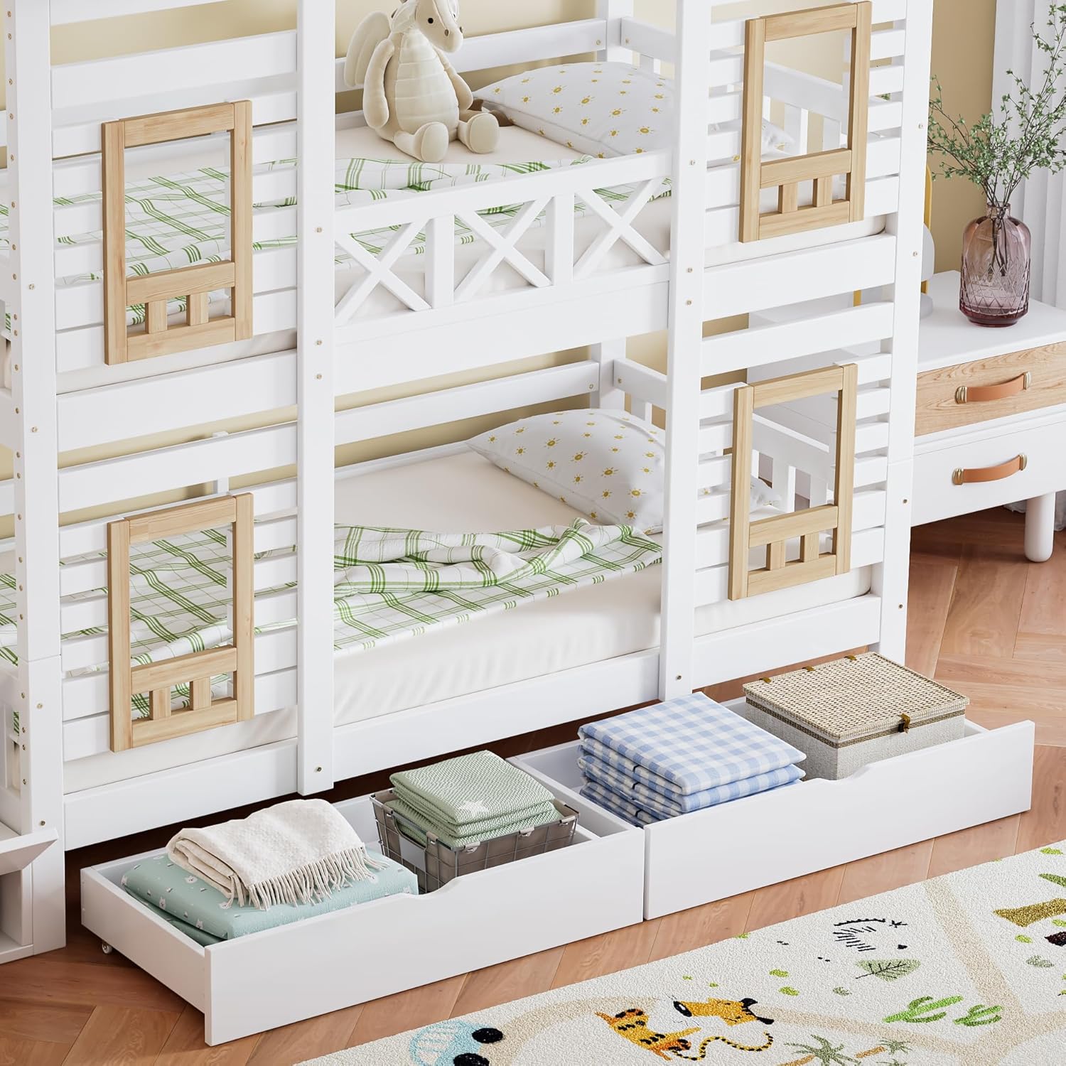 Kinderbett Etagenbett 90 x 200, Hausbett für 2 Kinder, Hochbett mit Lattenrost, Treppe mit 4 Ablagefächern, Rausfallschutz, Zwei Schubladen mit Rollen, Baumhaus Bett mit Fenster und Dach