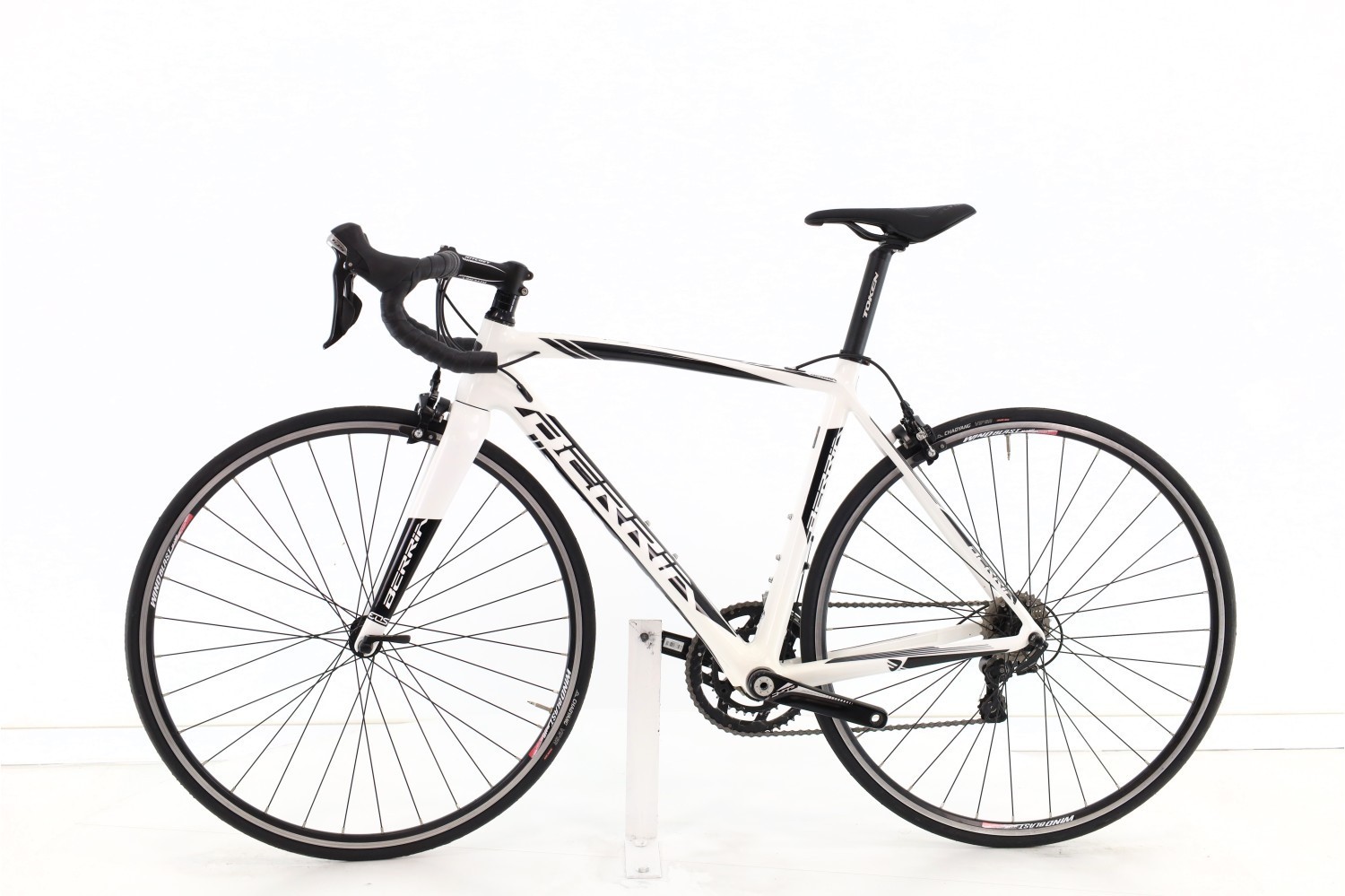 Berria Falcon 2.5 (2019) | Diamond