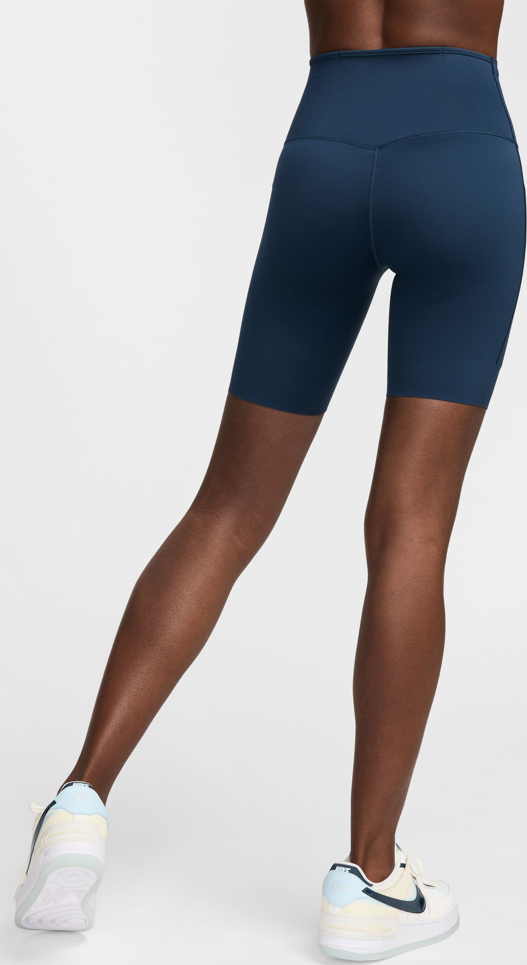 Dri-FIT Go 8