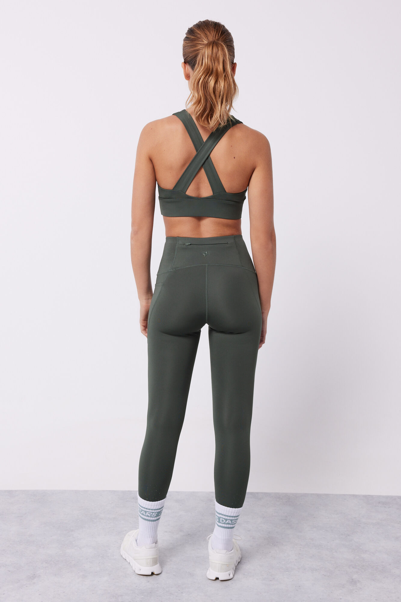 Leggings verdes com elasticidade 4D