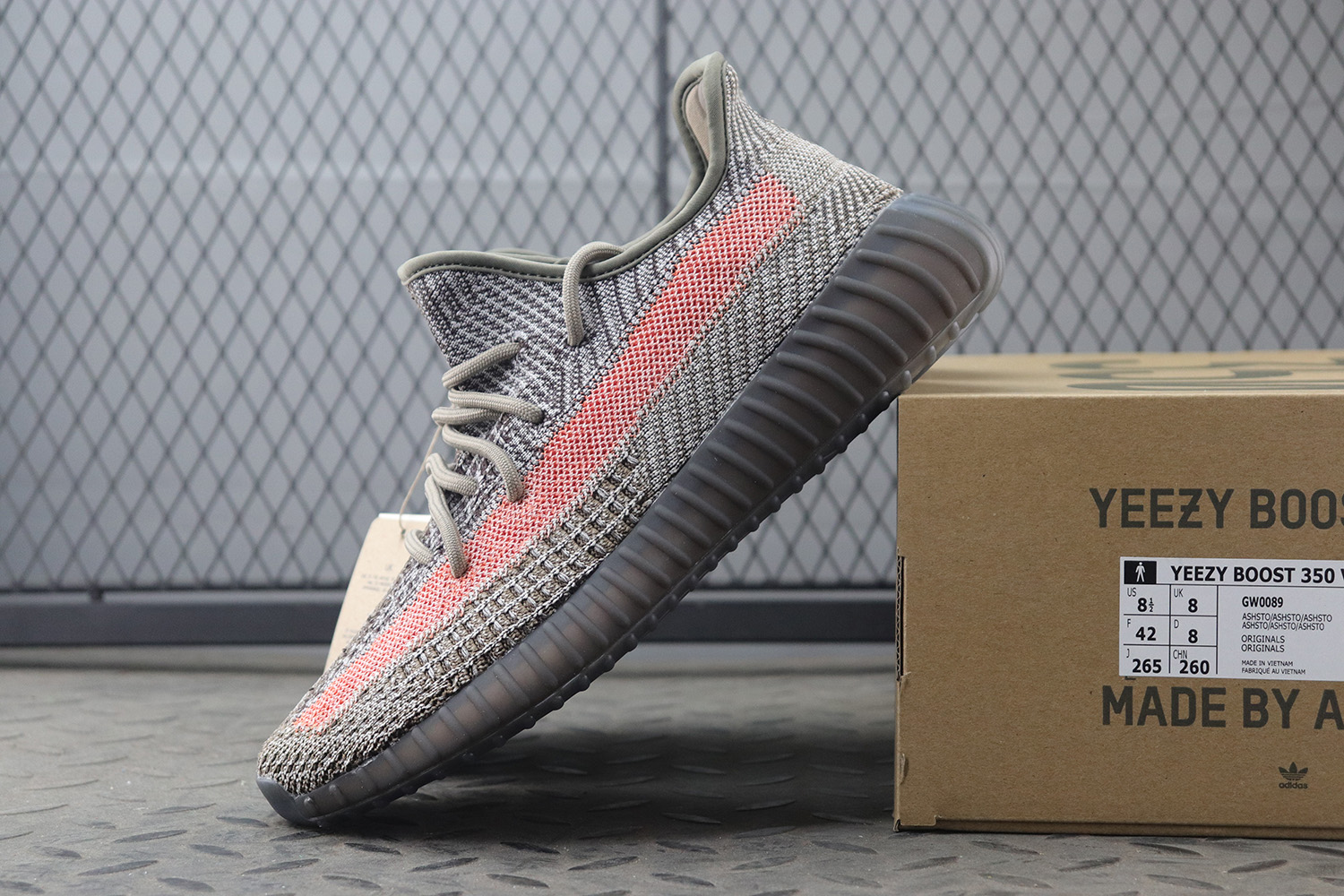 Adidas Yeezy Boost 350 V2 Ash Stone