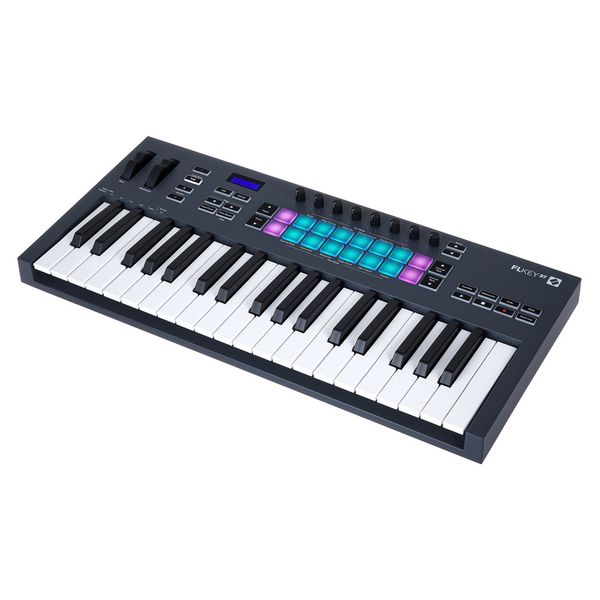 Novation FLkey 37 Signature Bundle