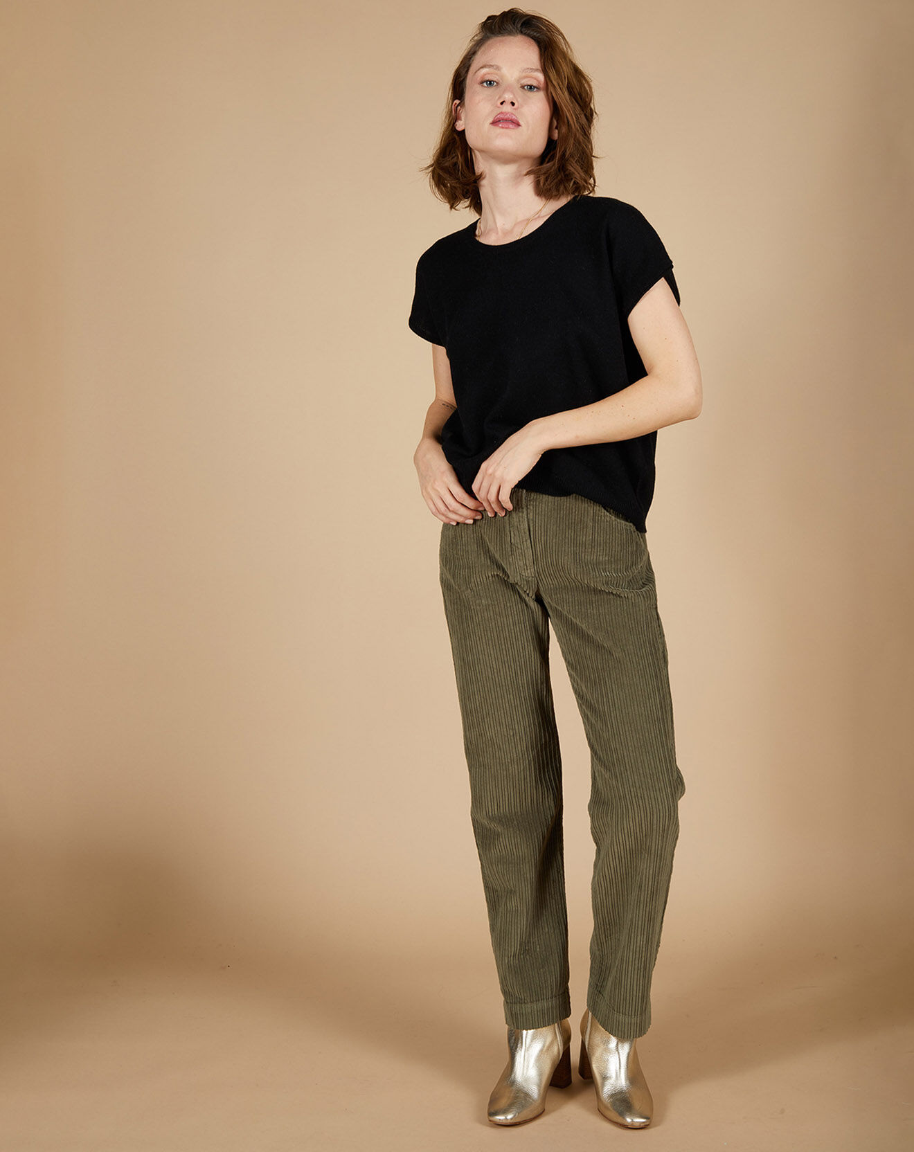 Cashmere Tribu Pull 100% Cachemire Laurène manches courtes noir