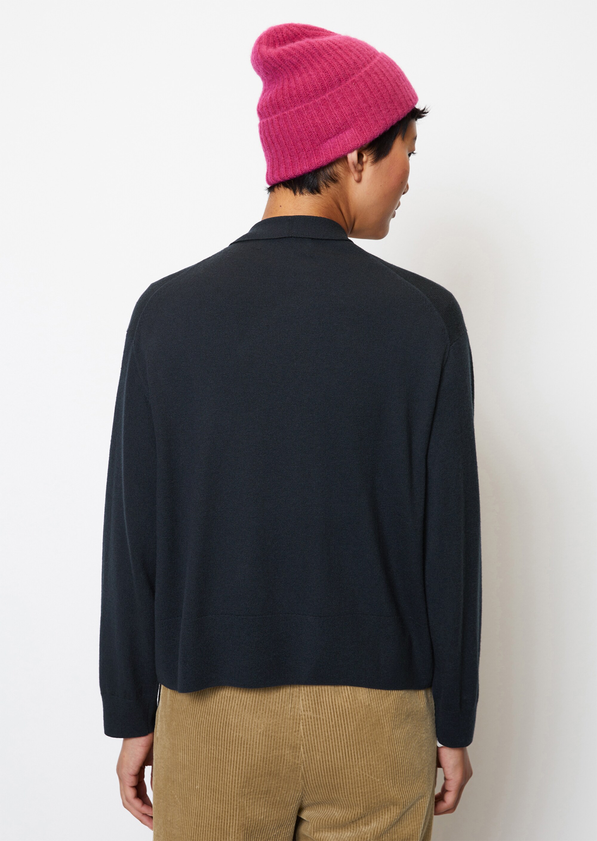 Cardigan loose aus Schurwolle-Viskose-Mix