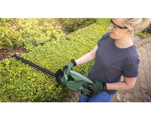 BOSCH Power for All Easy HedgeCut 18-45 accu-heggenschaar (accu en lader niet inbegrepen)