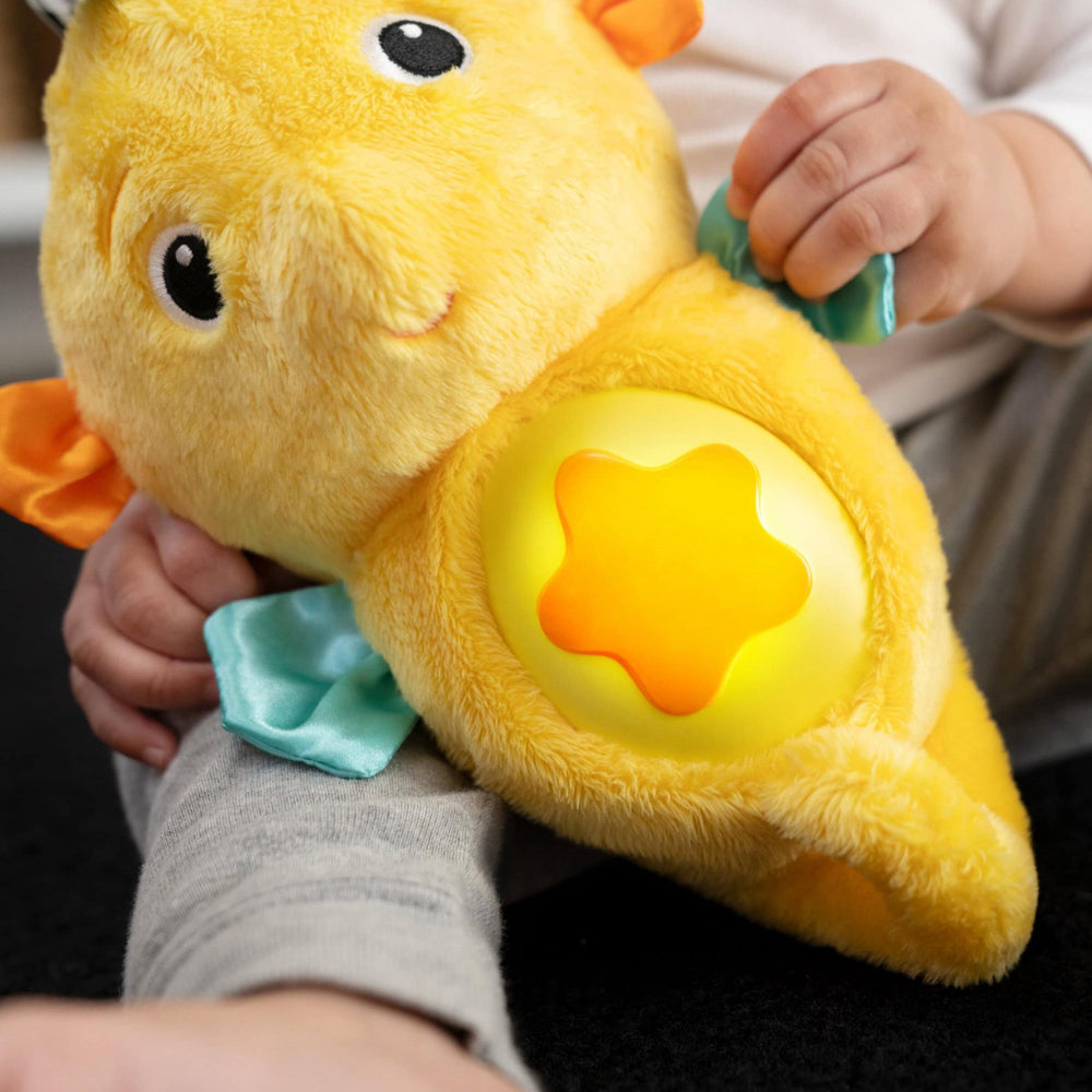Køb Baby Einstein Yellow Sea Dreams Seahorse™ Plys Soother