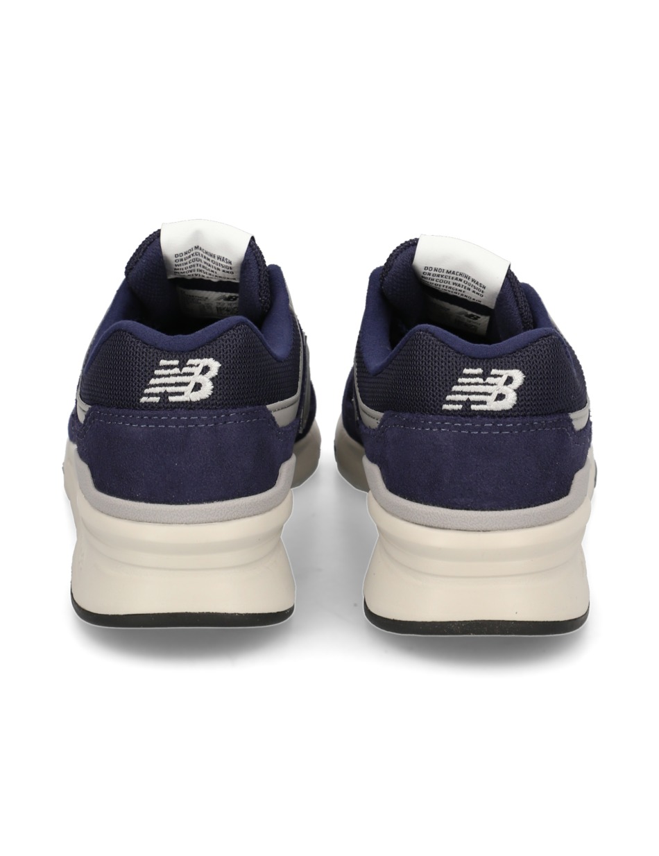 997H